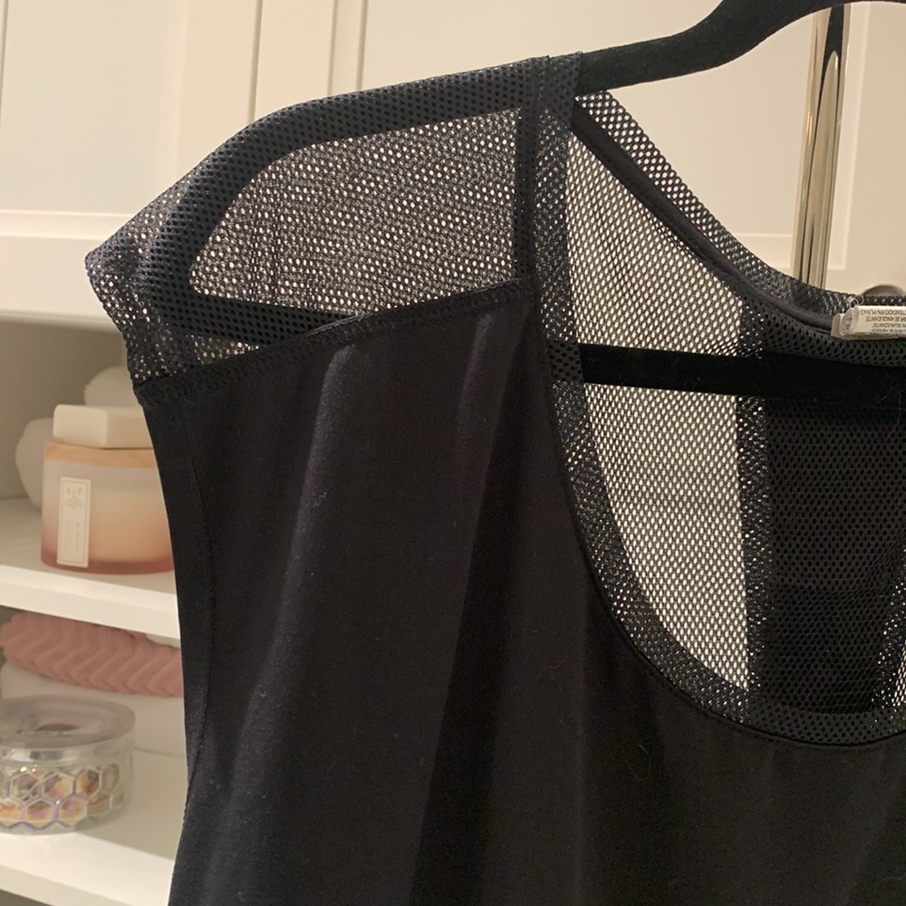 Fabletics top - Picture 2 of 7